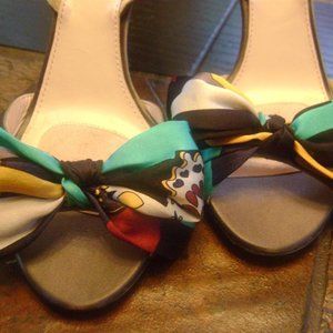 Brand new gorgeous Silk Emilio Pucci sling-back sandals